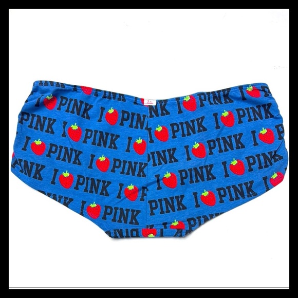 💕ⓅⒾⓃⓀ ⓋⓈ RARE “LOVE PINK” & STRAWBERRIES Low Rise Boy Short Panties NWT💕 - Picture 1 of 5